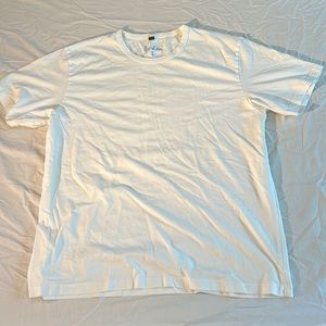Boden men’s vintage white tee